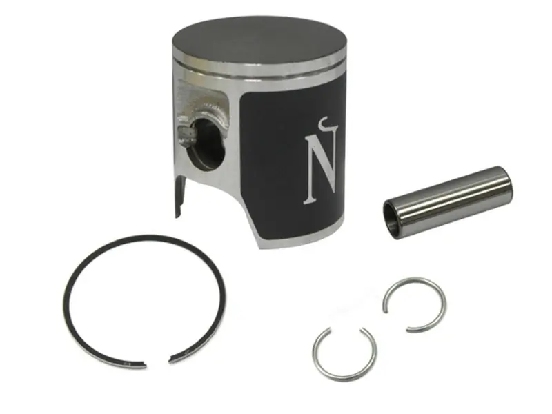 Bezpieczne zakupy NAMURA TŁOK YAMAHA YZ 85 (YZ85) ‘02-‘25 (SEL.C=47,46MM) (8104DB) (PIERŚCIENIE NX-10080-2R)