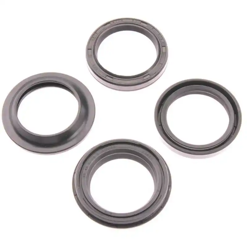 Cena promocyjna TOURMAX USZCZELNIACZE PRZEDNIEGO ZAWIESZENIA OLEJOWE I PYŁOWE (KOMPLET) (39X52X11MM) SUZUKI VS 800GL ‘98- ‘04 (MADE IN JAPAN)